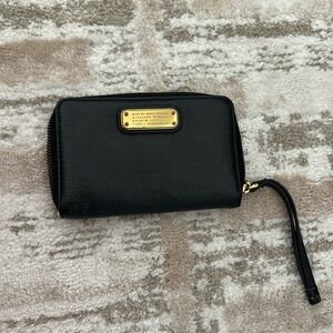 Marc Jacobs wristlet
